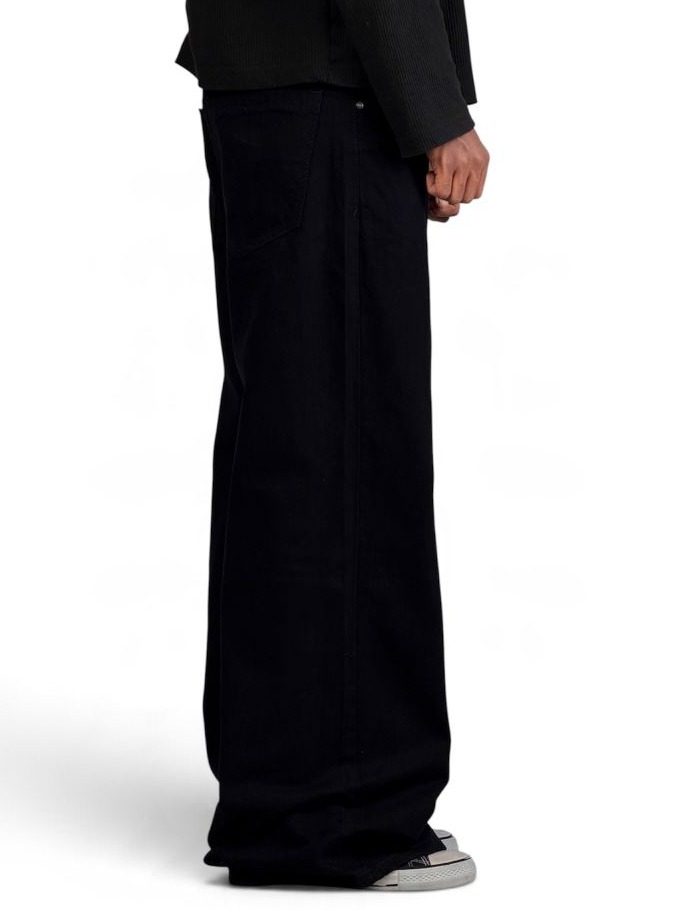 JET BLACK WIDE
